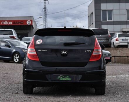 Серый Хендай i30, объемом двигателя 1.4 л и пробегом 191 тыс. км за 4999 $, фото 2 на Automoto.ua