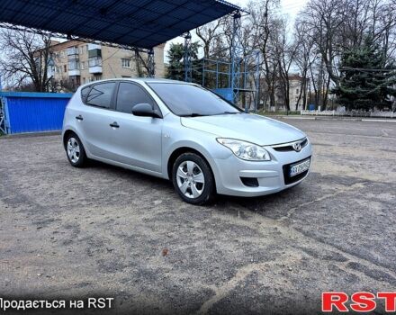 Серый Хендай i30, объемом двигателя 1.4 л и пробегом 251 тыс. км за 5400 $, фото 7 на Automoto.ua