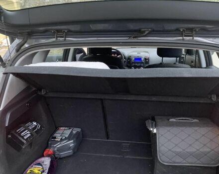 Серый Хендай i30, объемом двигателя 1.6 л и пробегом 167 тыс. км за 7953 $, фото 12 на Automoto.ua