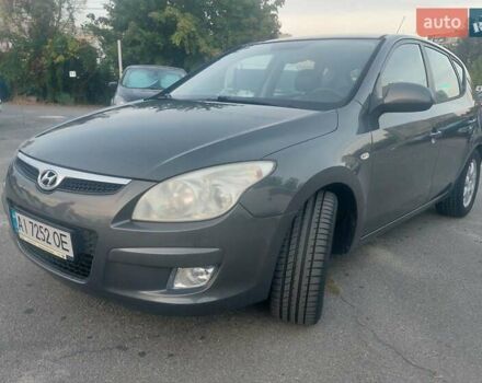 Серый Хендай i30, объемом двигателя 1.59 л и пробегом 185 тыс. км за 5900 $, фото 1 на Automoto.ua