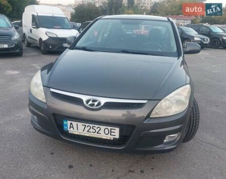 Серый Хендай i30, объемом двигателя 1.59 л и пробегом 185 тыс. км за 5900 $, фото 9 на Automoto.ua