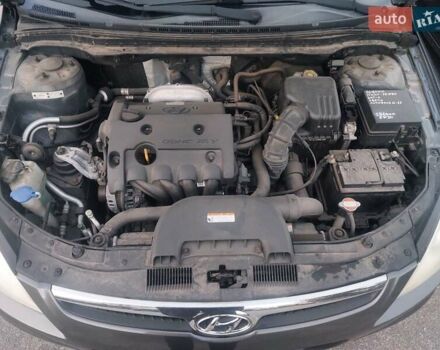 Серый Хендай i30, объемом двигателя 1.59 л и пробегом 185 тыс. км за 5900 $, фото 17 на Automoto.ua