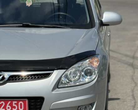 Серый Хендай i30, объемом двигателя 1.6 л и пробегом 207 тыс. км за 6100 $, фото 19 на Automoto.ua