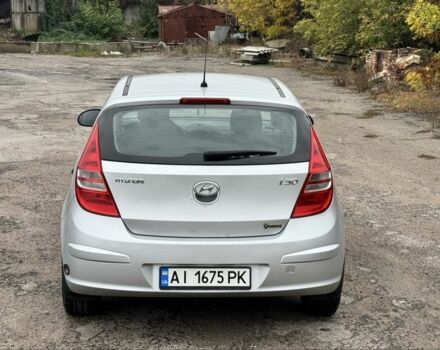 Сірий Хендай i30, об'ємом двигуна 1.4 л та пробігом 265 тис. км за 4500 $, фото 3 на Automoto.ua