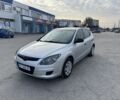 Серый Хендай i30, объемом двигателя 1.4 л и пробегом 163 тыс. км за 4800 $, фото 1 на Automoto.ua