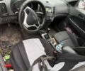 Серый Хендай i30, объемом двигателя 1.4 л и пробегом 100 тыс. км за 4000 $, фото 3 на Automoto.ua