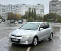 Серый Хендай i30, объемом двигателя 1.59 л и пробегом 313 тыс. км за 5850 $, фото 1 на Automoto.ua
