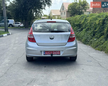 Серый Хендай i30, объемом двигателя 1.6 л и пробегом 207 тыс. км за 6100 $, фото 14 на Automoto.ua