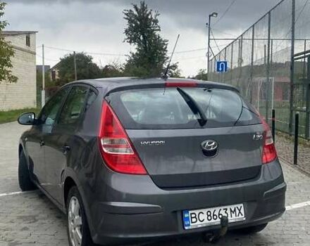 Серый Хендай i30, объемом двигателя 1.4 л и пробегом 201 тыс. км за 5499 $, фото 1 на Automoto.ua