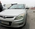 Серый Хендай i30, объемом двигателя 1.4 л и пробегом 100 тыс. км за 4000 $, фото 5 на Automoto.ua