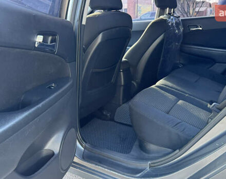 Сірий Хендай i30, об'ємом двигуна 1.6 л та пробігом 128 тис. км за 6500 $, фото 13 на Automoto.ua