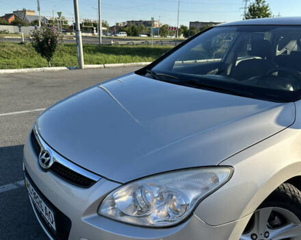 Сірий Хендай i30, об'ємом двигуна 1.58 л та пробігом 190 тис. км за 6400 $, фото 2 на Automoto.ua