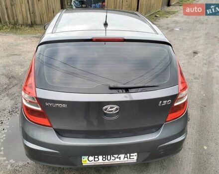 Серый Хендай i30, объемом двигателя 1.4 л и пробегом 280 тыс. км за 5799 $, фото 7 на Automoto.ua