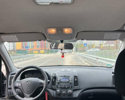 Серый Хендай i30, объемом двигателя 1.4 л и пробегом 154 тыс. км за 6300 $, фото 16 на Automoto.ua