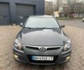 Сірий Хендай i30, об'ємом двигуна 1.6 л та пробігом 210 тис. км за 5999 $, фото 2 на Automoto.ua