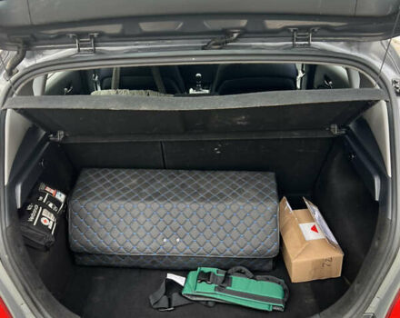 Серый Хендай i30, объемом двигателя 1.4 л и пробегом 154 тыс. км за 6300 $, фото 22 на Automoto.ua