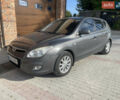 Сірий Хендай i30, об'ємом двигуна 1.4 л та пробігом 142 тис. км за 5650 $, фото 1 на Automoto.ua
