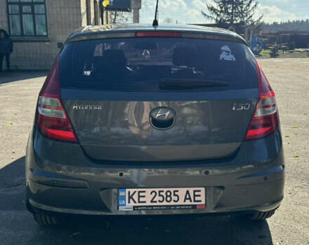 Сірий Хендай i30, об'ємом двигуна 1.6 л та пробігом 128 тис. км за 6500 $, фото 2 на Automoto.ua