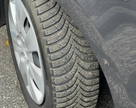 Серый Хендай i30, объемом двигателя 1.4 л и пробегом 154 тыс. км за 6300 $, фото 29 на Automoto.ua