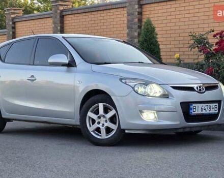 Серый Хендай i30, объемом двигателя 1.6 л и пробегом 175 тыс. км за 7300 $, фото 12 на Automoto.ua