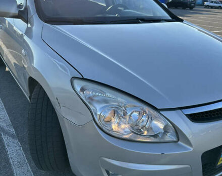 Сірий Хендай i30, об'ємом двигуна 1.58 л та пробігом 190 тис. км за 6400 $, фото 9 на Automoto.ua