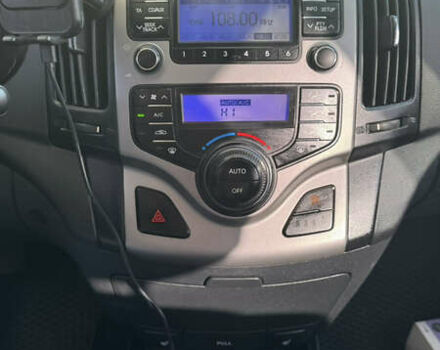 Сірий Хендай i30, об'ємом двигуна 1.6 л та пробігом 128 тис. км за 6500 $, фото 18 на Automoto.ua