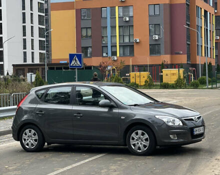 Серый Хендай i30, объемом двигателя 1.4 л и пробегом 154 тыс. км за 6300 $, фото 7 на Automoto.ua