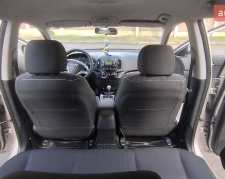 Серый Хендай i30, объемом двигателя 1.58 л и пробегом 260 тыс. км за 5950 $, фото 15 на Automoto.ua