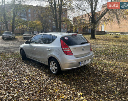 Сірий Хендай i30, об'ємом двигуна 1.59 л та пробігом 177 тис. км за 7499 $, фото 3 на Automoto.ua