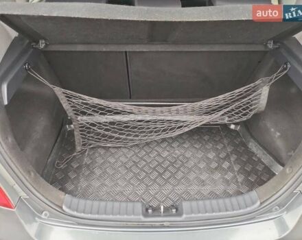 Серый Хендай i30, объемом двигателя 1.4 л и пробегом 280 тыс. км за 5799 $, фото 10 на Automoto.ua