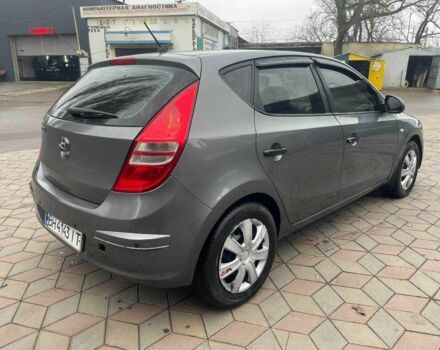 Сірий Хендай i30, об'ємом двигуна 1.6 л та пробігом 210 тис. км за 5999 $, фото 5 на Automoto.ua