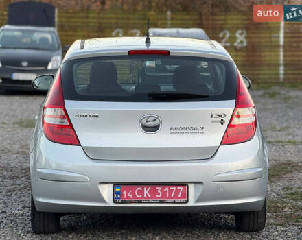 Серый Хендай i30, объемом двигателя 1.6 л и пробегом 235 тыс. км за 7999 $, фото 4 на Automoto.ua