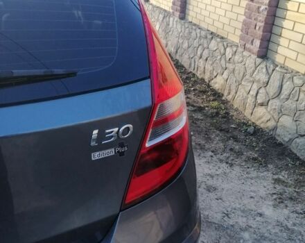 Серый Хендай i30, объемом двигателя 1.4 л и пробегом 172 тыс. км за 6300 $, фото 21 на Automoto.ua