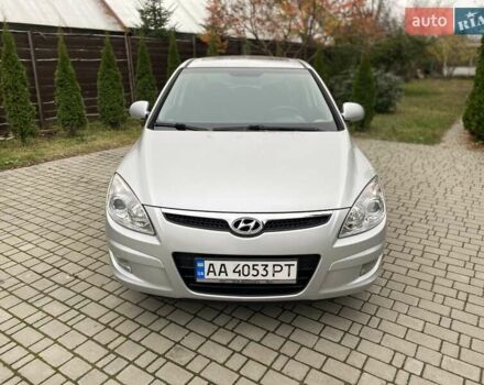 Серый Хендай i30, объемом двигателя 1.59 л и пробегом 182 тыс. км за 6999 $, фото 1 на Automoto.ua