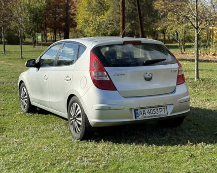 Хендай i30 2009 в Киеве на Automoto.ua Серый Хендай i30, объемом двигателя 1.59 л и пробегом 181 тыс. км за 6500 $, фото 9 на Automoto.ua