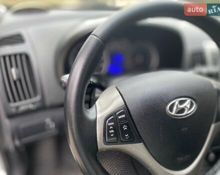 Серый Хендай i30, объемом двигателя 1.59 л и пробегом 182 тыс. км за 6999 $, фото 11 на Automoto.ua