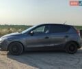 Серый Хендай i30, объемом двигателя 1.58 л и пробегом 280 тыс. км за 5600 $, фото 1 на Automoto.ua
