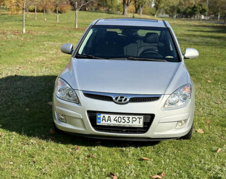 Хендай i30 2009 в Киеве на Automoto.ua Серый Хендай i30, объемом двигателя 1.59 л и пробегом 181 тыс. км за 6500 $, фото 4 на Automoto.ua