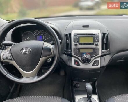 Серый Хендай i30, объемом двигателя 1.59 л и пробегом 182 тыс. км за 6999 $, фото 7 на Automoto.ua