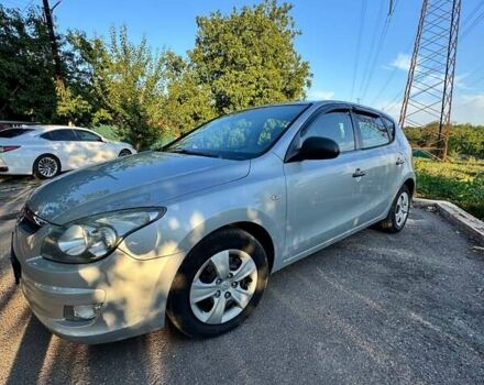 Сірий Хендай i30, об'ємом двигуна 1.4 л та пробігом 222 тис. км за 5850 $, фото 7 на Automoto.ua