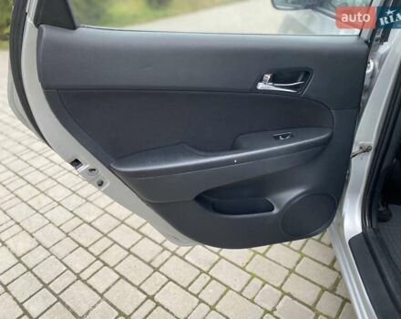 Серый Хендай i30, объемом двигателя 1.59 л и пробегом 182 тыс. км за 6999 $, фото 19 на Automoto.ua