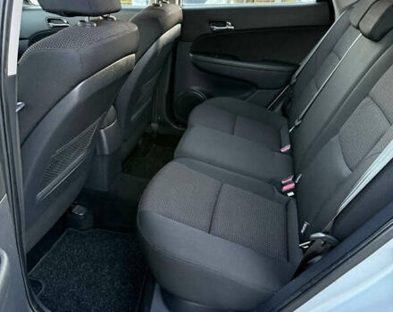 Серый Хендай i30, объемом двигателя 1.6 л и пробегом 235 тыс. км за 7999 $, фото 15 на Automoto.ua