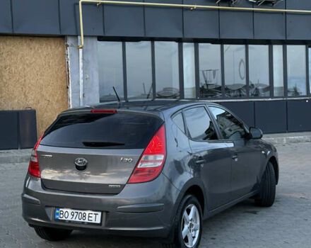 Хендай i30 2009 в Тернополе на Automoto.ua Серый Хендай i30, объемом двигателя 1.59 л и пробегом 240 тыс. км за 7000 $, фото 7 на Automoto.ua