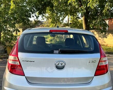 Сірий Хендай i30, об'ємом двигуна 1.4 л та пробігом 222 тис. км за 5850 $, фото 5 на Automoto.ua