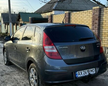 Серый Хендай i30, объемом двигателя 1.4 л и пробегом 172 тыс. км за 6300 $, фото 3 на Automoto.ua