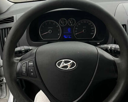 Сірий Хендай i30, об'ємом двигуна 1.6 л та пробігом 192 тис. км за 6600 $, фото 10 на Automoto.ua