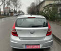 Сірий Хендай i30, об'ємом двигуна 1.4 л та пробігом 198 тис. км за 5700 $, фото 5 на Automoto.ua