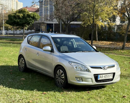 Хендай i30 2009 в Киеве на Automoto.ua Серый Хендай i30, объемом двигателя 1.59 л и пробегом 181 тыс. км за 6500 $, фото 5 на Automoto.ua