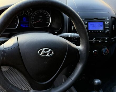 Серый Хендай i30, объемом двигателя 1.4 л и пробегом 172 тыс. км за 6300 $, фото 23 на Automoto.ua