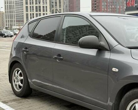 Хендай i30 2009 в Днепре (Днепропетровске) на Automoto.ua Серый Хендай i30, объемом двигателя 1.4 л и пробегом 222 тыс. км за 5200 $, фото 2 на Automoto.ua